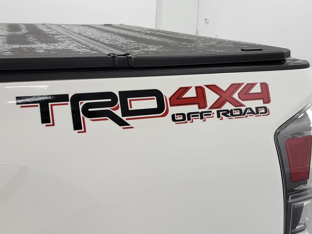 Certified 2023 Toyota Tacoma TRD Off-Road AWD/4WD image 9