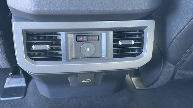 New 2026 Ford F250 Lariat w/ Black Appearance Package AWD/4WD image 16