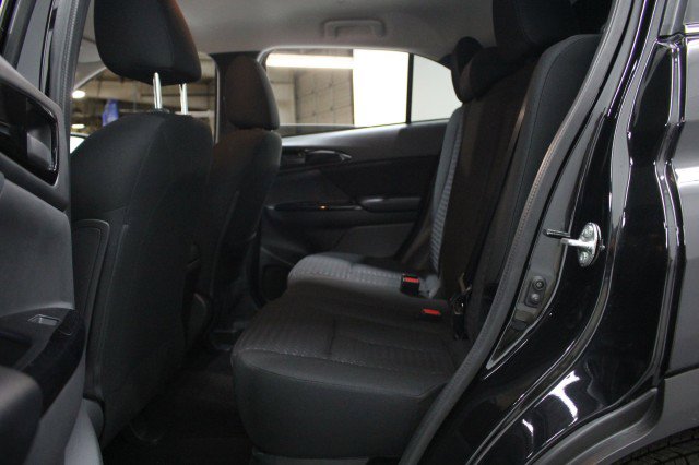 New 2026 Mitsubishi Eclipse Cross LE image 24