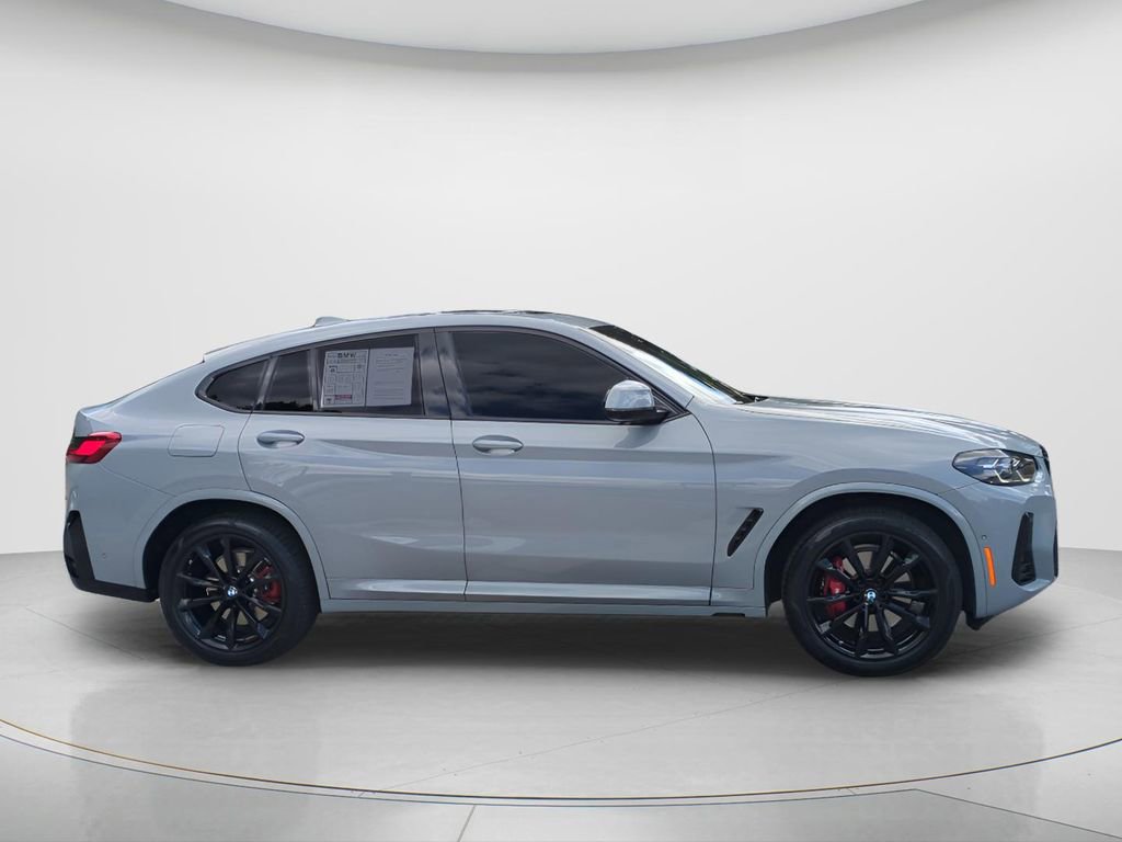 Certified 2024 BMW X4 xDrive30i w/ Premium Package AWD/4WD image 11