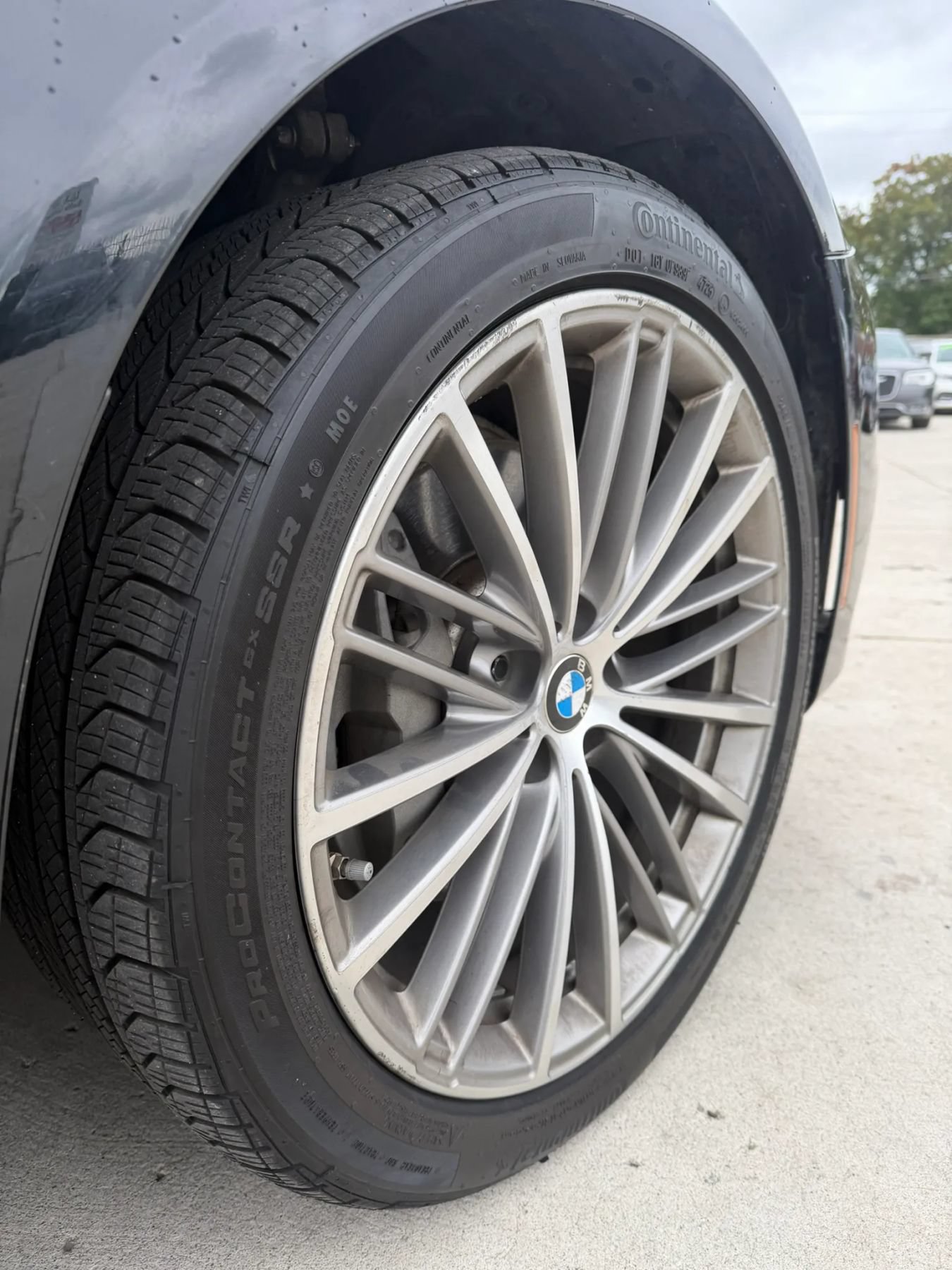 Used 2020 BMW 540i xDrive w/ Premium Package AWD/4WD image 9