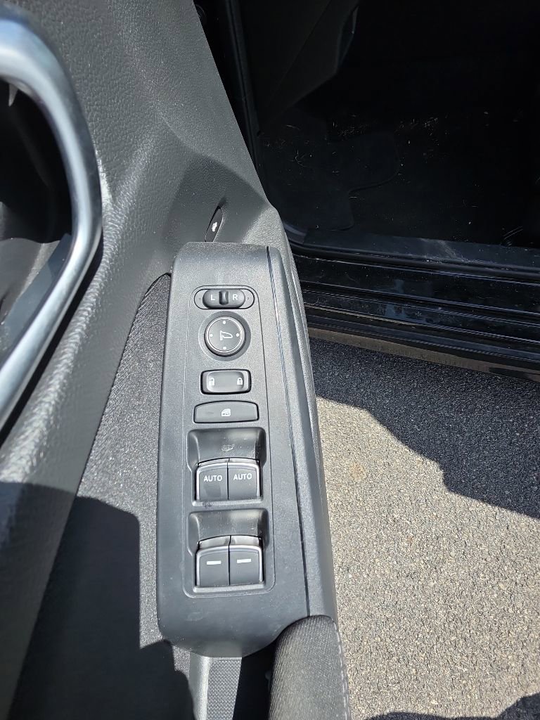 Used 2023 Honda Civic Sport image 12