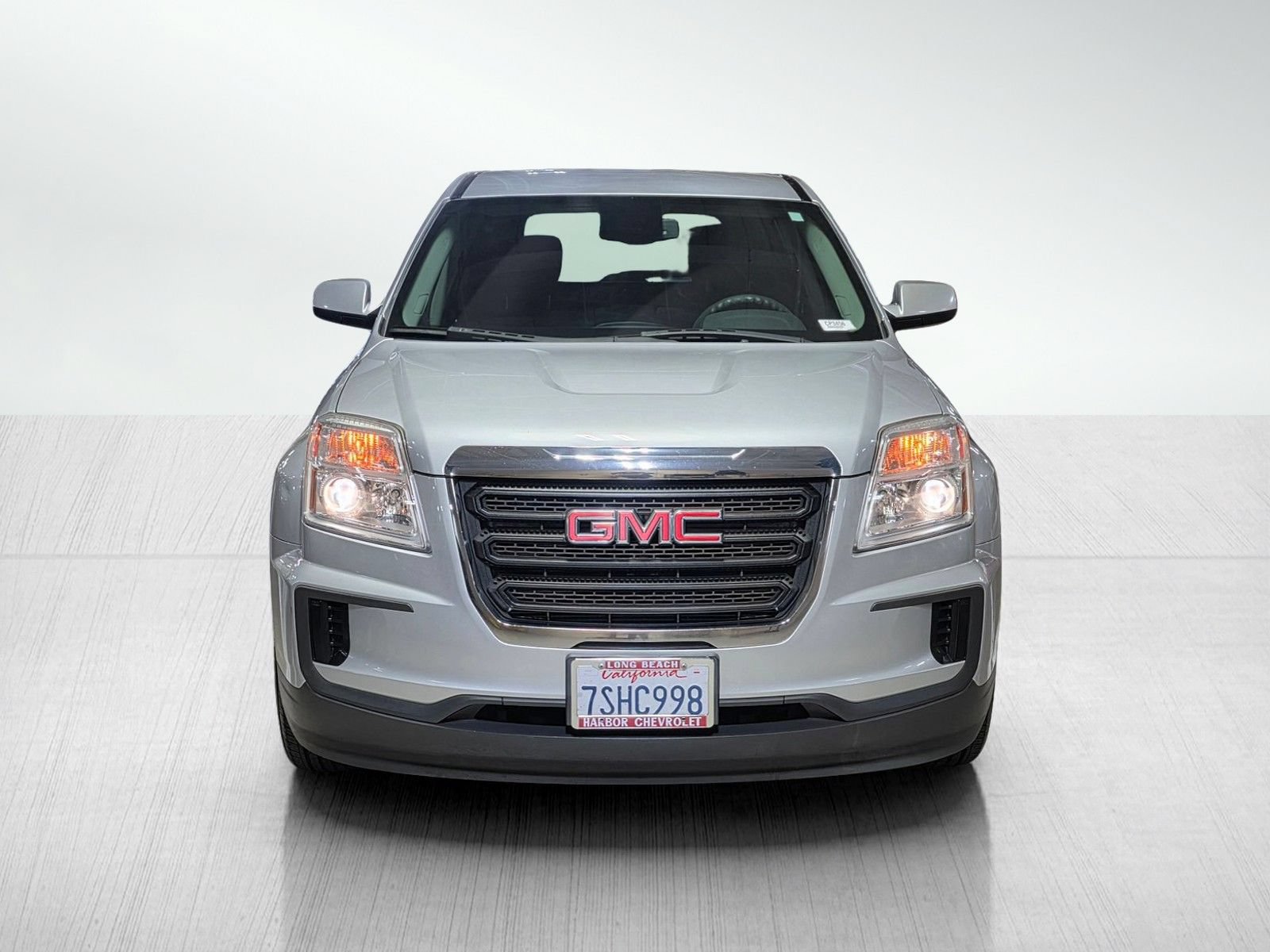 Used 2016 GMC Terrain SLE FWD image 2