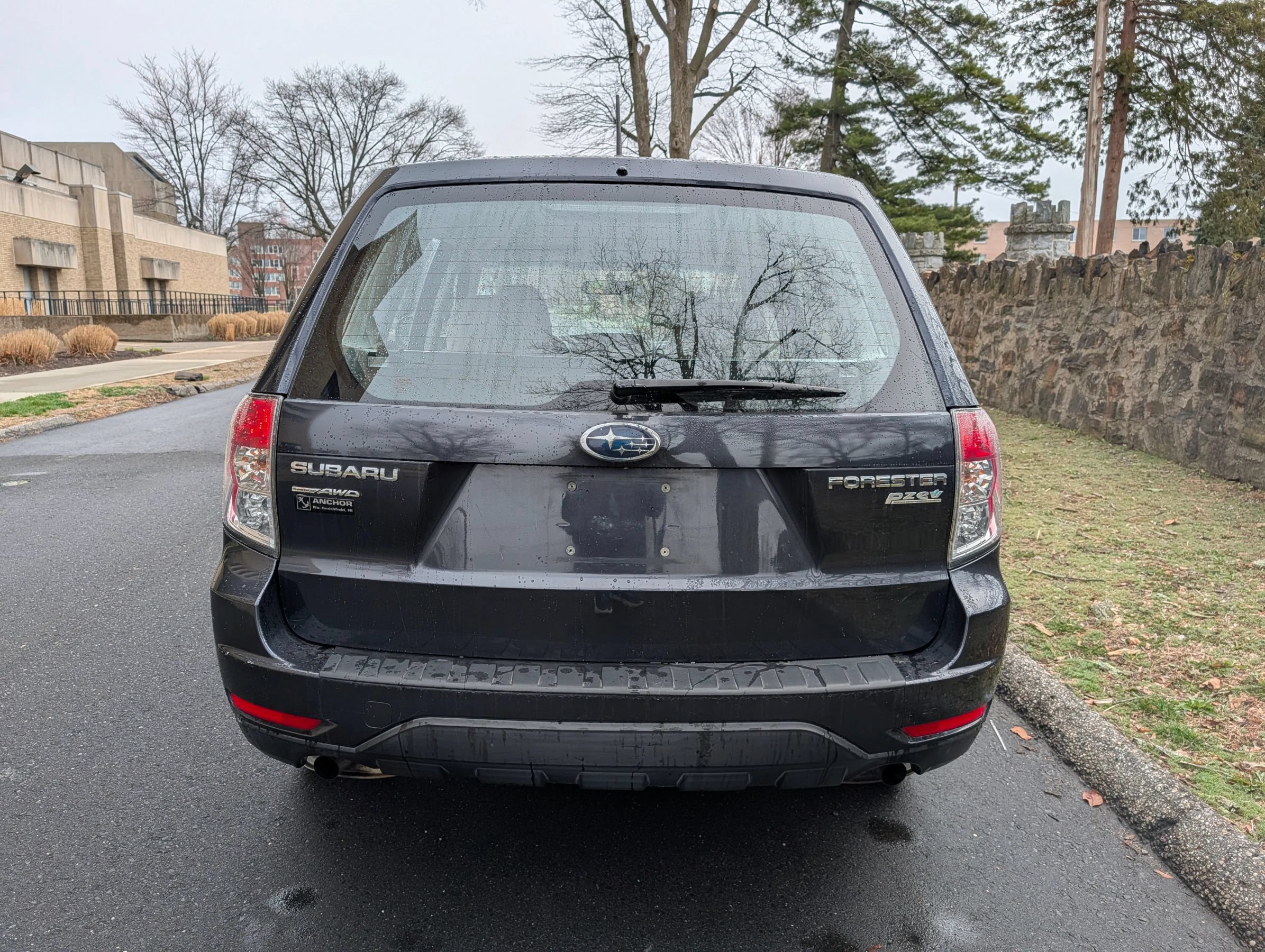 Used 2010 Subaru Forester 2.5X AWD/4WD image 3