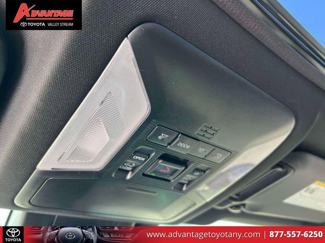 Used 2023 Toyota RAV4 SE w/ Weather & Moonroof Package image 39