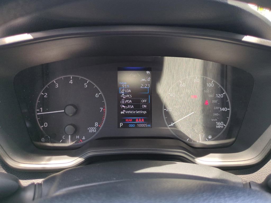 Used 2023 Toyota Corolla LE FWD image 19