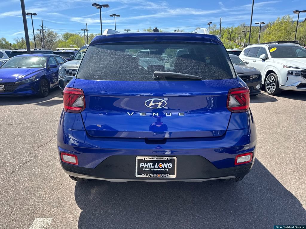 Certified 2023 Hyundai Venue SEL image 15