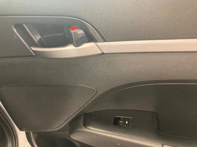 Used 2019 Hyundai Elantra SE w/ Cargo Package FWD image 37