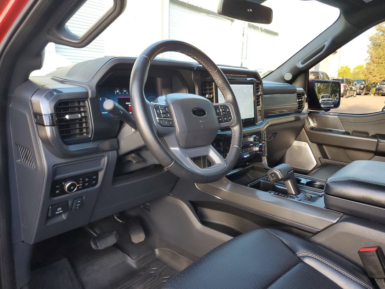 Used 2025 Ford F150 Lariat w/ Equipment Group 502A High AWD/4WD image 20