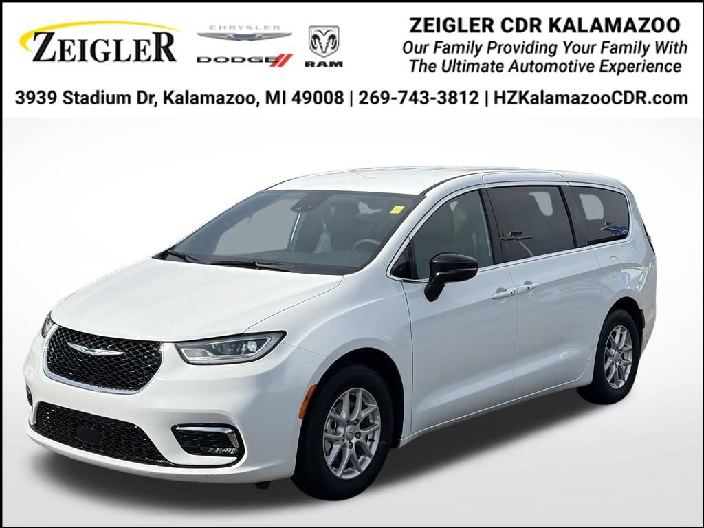 Certified 2025 Chrysler Pacifica Select