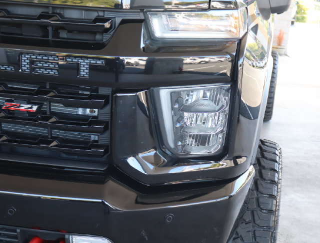 Used 2022 Chevrolet Silverado 2500 LTZ w/ LTZ Plus Package AWD/4WD image 10
