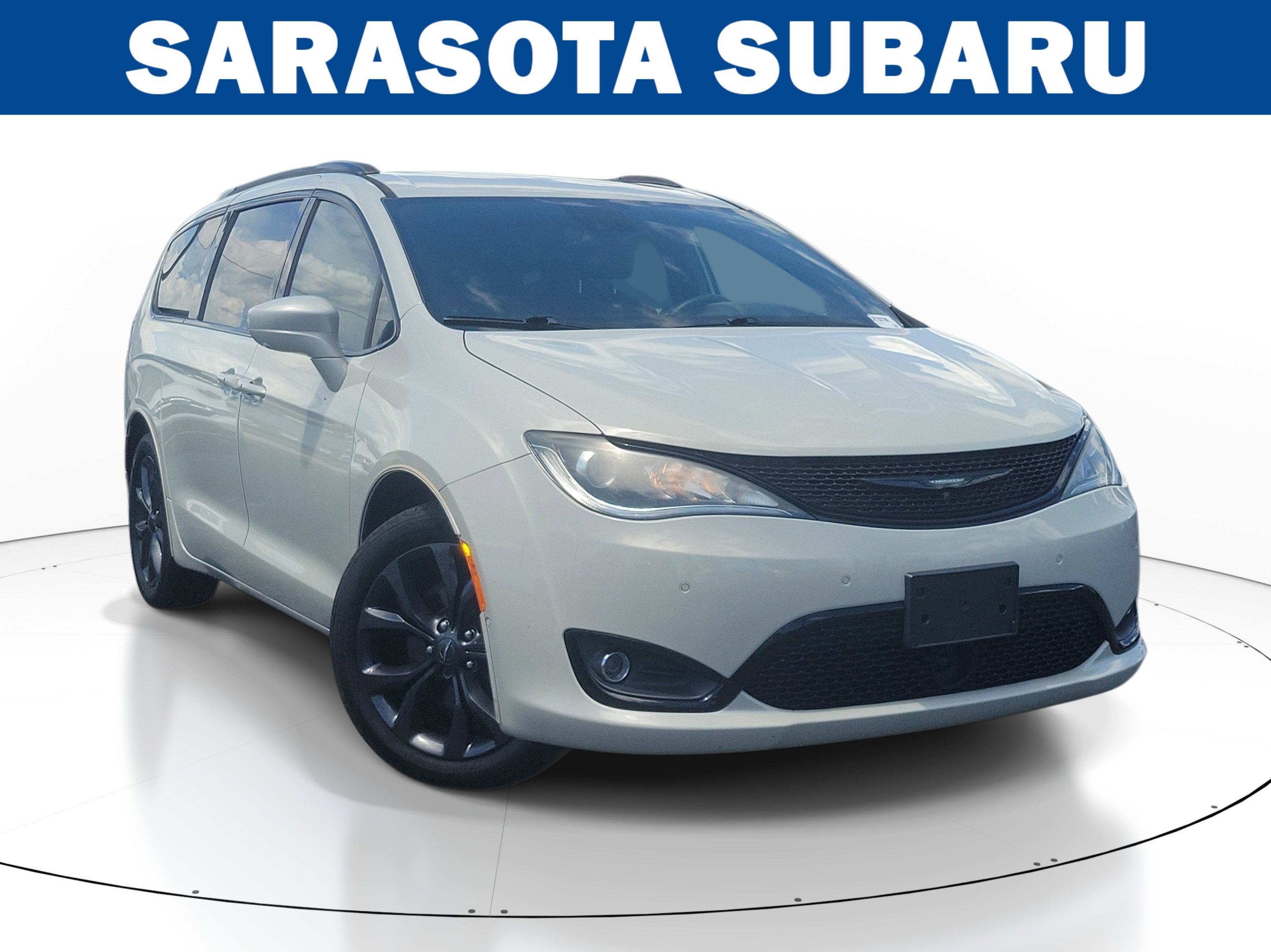 Used 2020 Chrysler Pacifica Touring-L w/ Advanced Safetytec Group