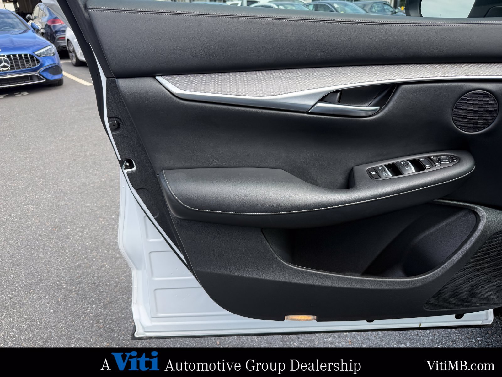 Used 2022 INFINITI QX50 Luxe AWD/4WD image 16