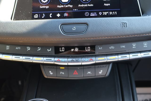 Used 2020 Cadillac XT4 Sport w/ Driver Assist Package FWD image 13