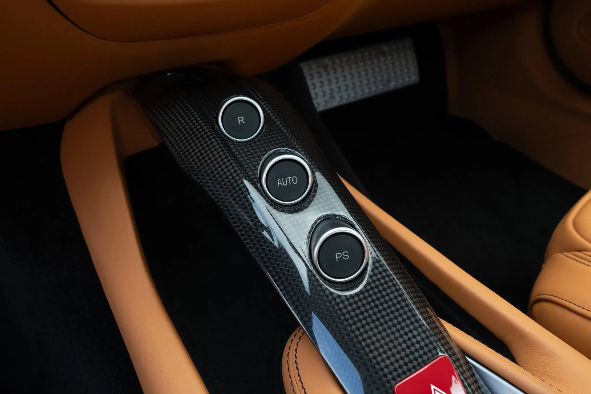 Used 2017 Ferrari F12 Berlinetta RWD image 4