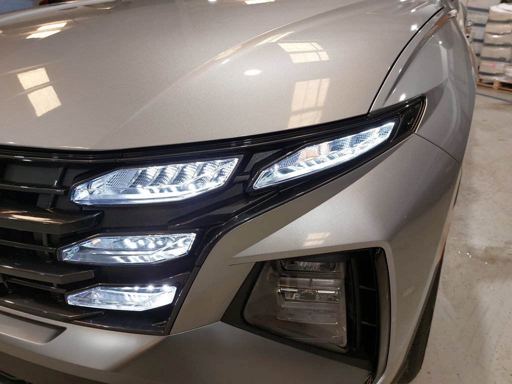 New 2026 Hyundai Tucson Blue SE image 31