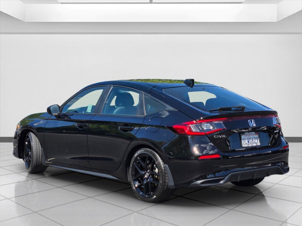 Certified 2024 Honda Civic Sport image 7