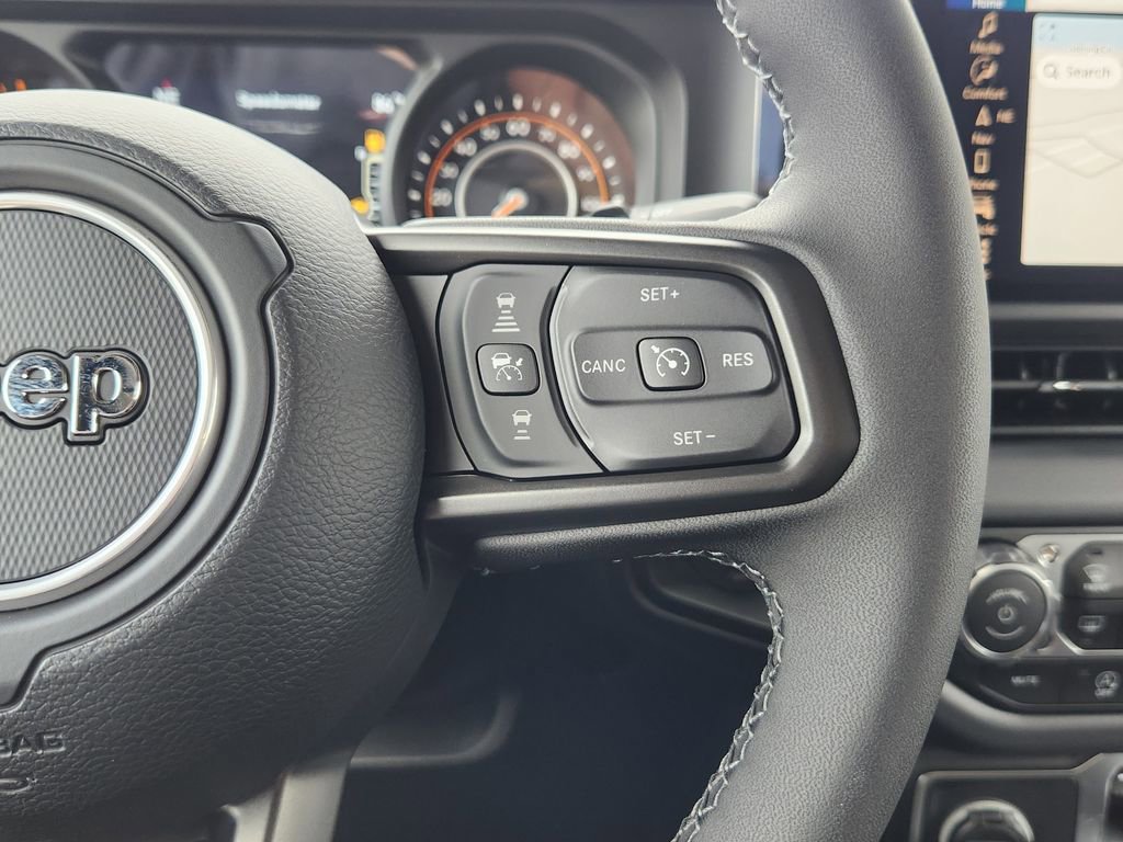 New 2025 Jeep Wrangler Rubicon AWD/4WD image 12