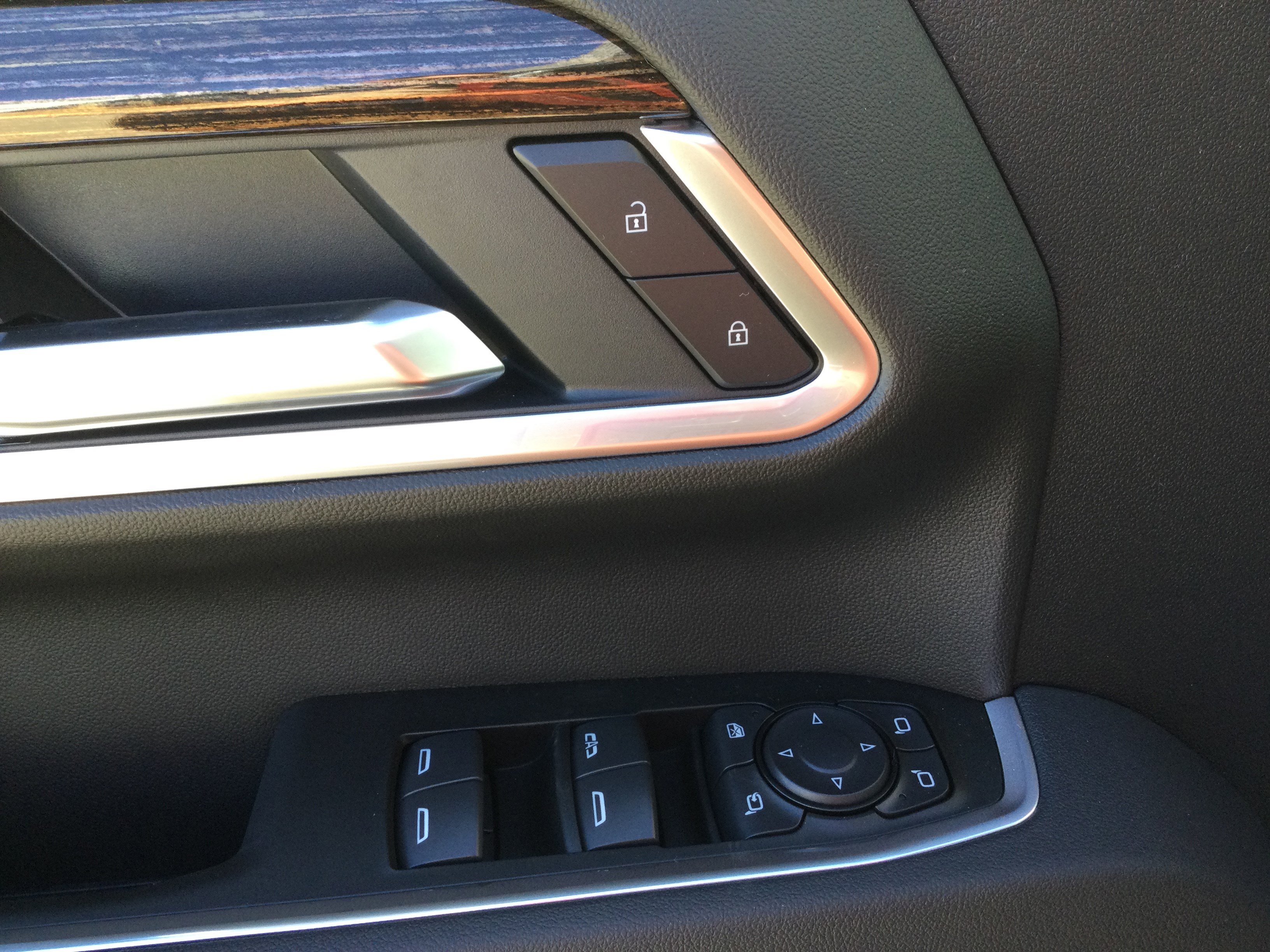 New 2026 GMC Sierra 2500 SLE w/ SLE Value Package; image 10