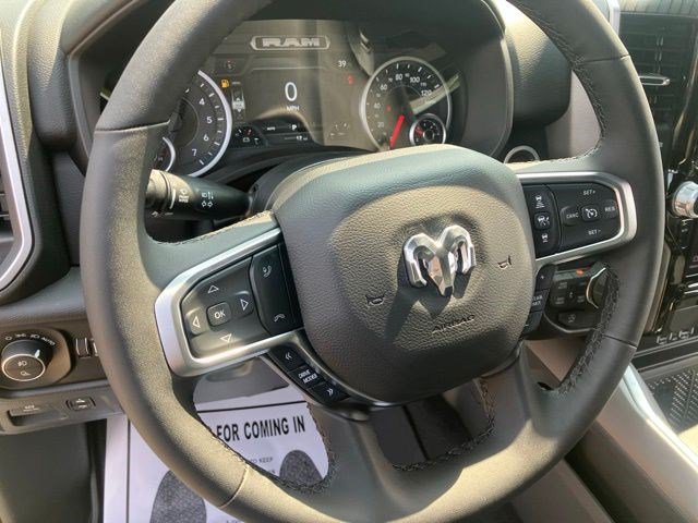 New 2026 RAM 1500 Big Horn AWD/4WD image 14