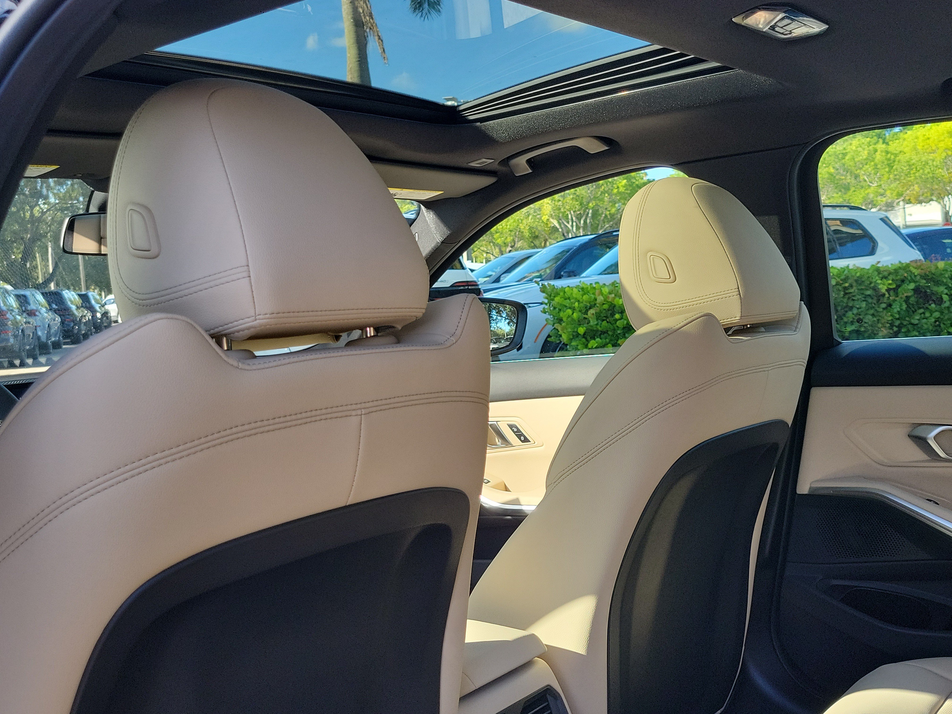New 2026 BMW 330i Sedan w/ Convenience Package RWD image 12