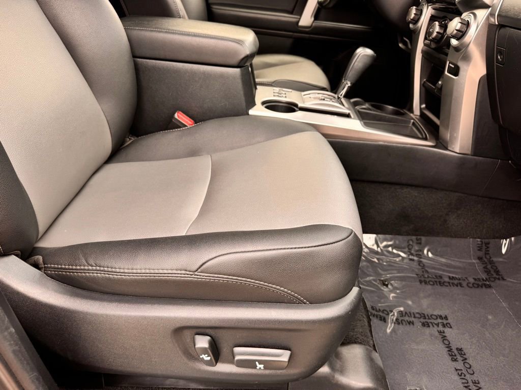 Used 2023 Toyota 4Runner SR5 Premium w/ Moonroof Package image 31