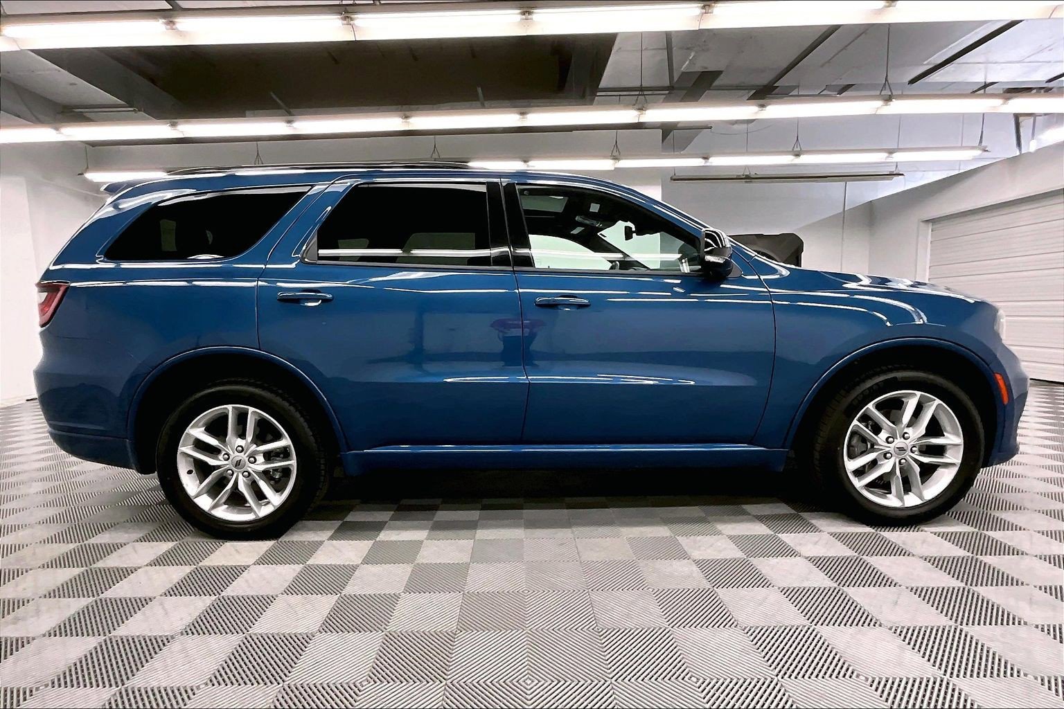 Used 2024 Dodge Durango GT AWD/4WD image 15