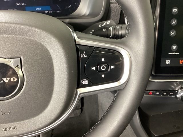 New 2026 Volvo XC90 B6 Ultra w/ Protection Package image 32