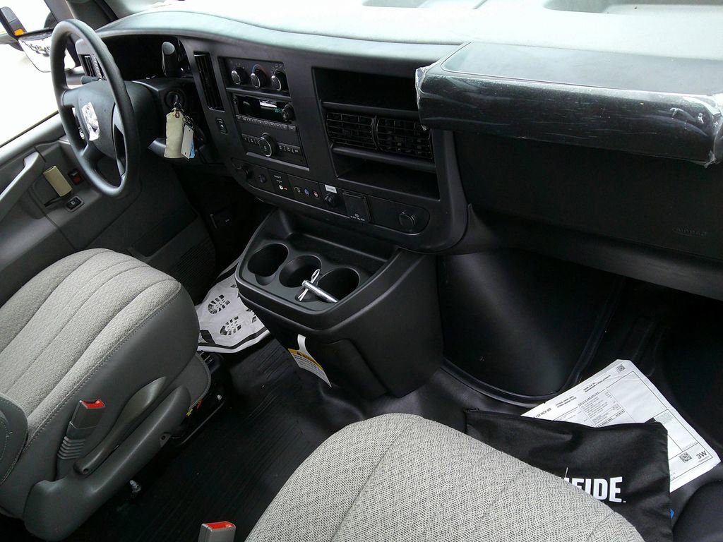 New 2025 GMC Savana 3500 w/ Power Convenience Package image 13