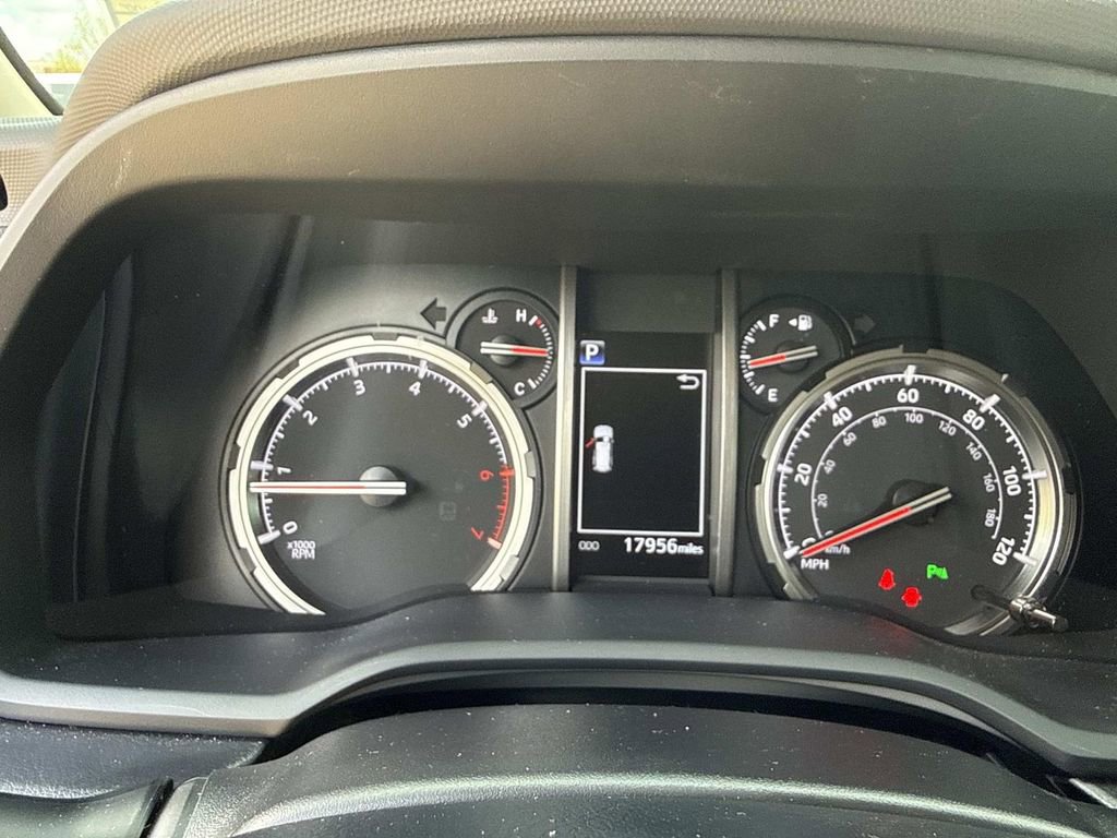 Used 2023 Toyota 4Runner Limited image 39