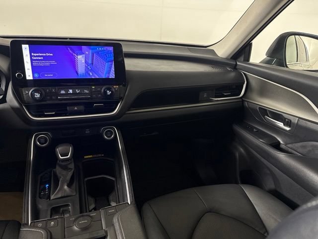 Used 2024 Toyota Grand Highlander FWD image 33