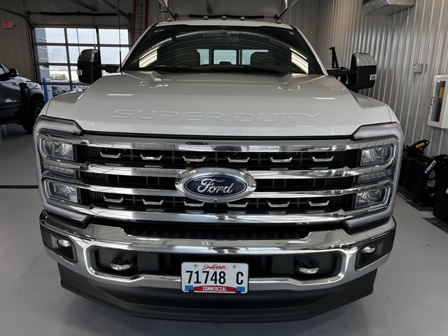 Used 2024 Ford F350 Lariat w/ Chrome Package image 7