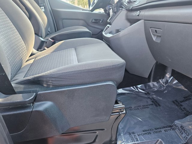 Used 2022 Ford Transit 350 XLT image 18