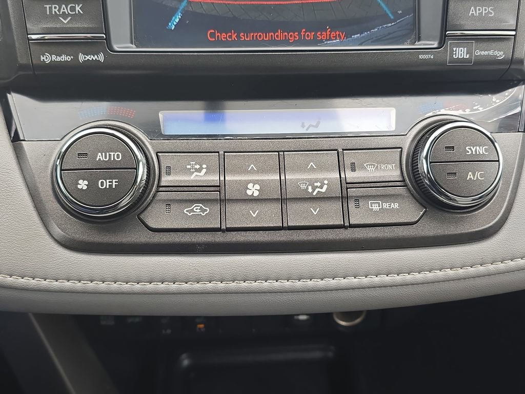 Used 2013 Toyota RAV4 Limited image 27