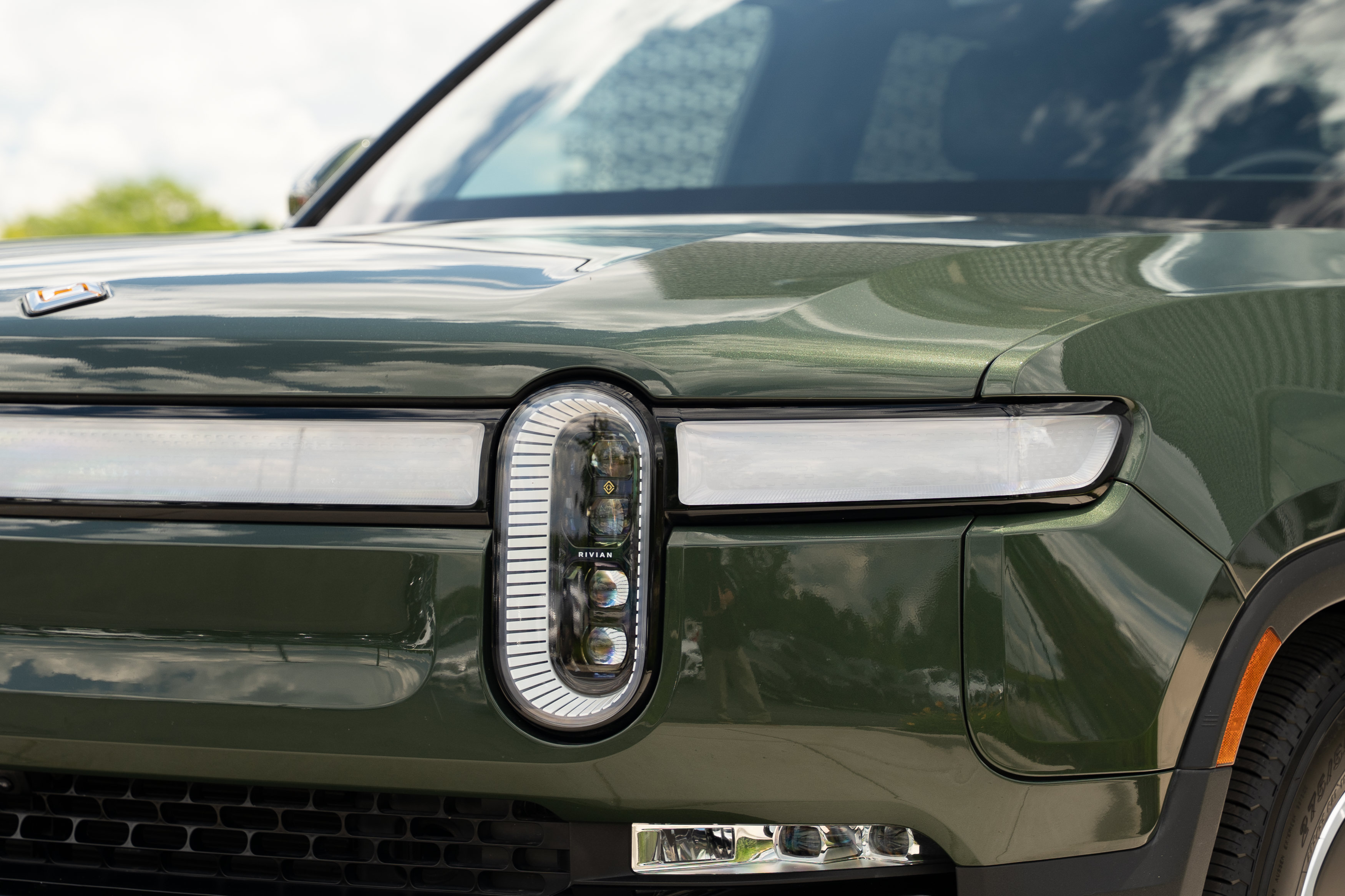 Used 2022 Rivian R1T Adventure AWD/4WD image 36