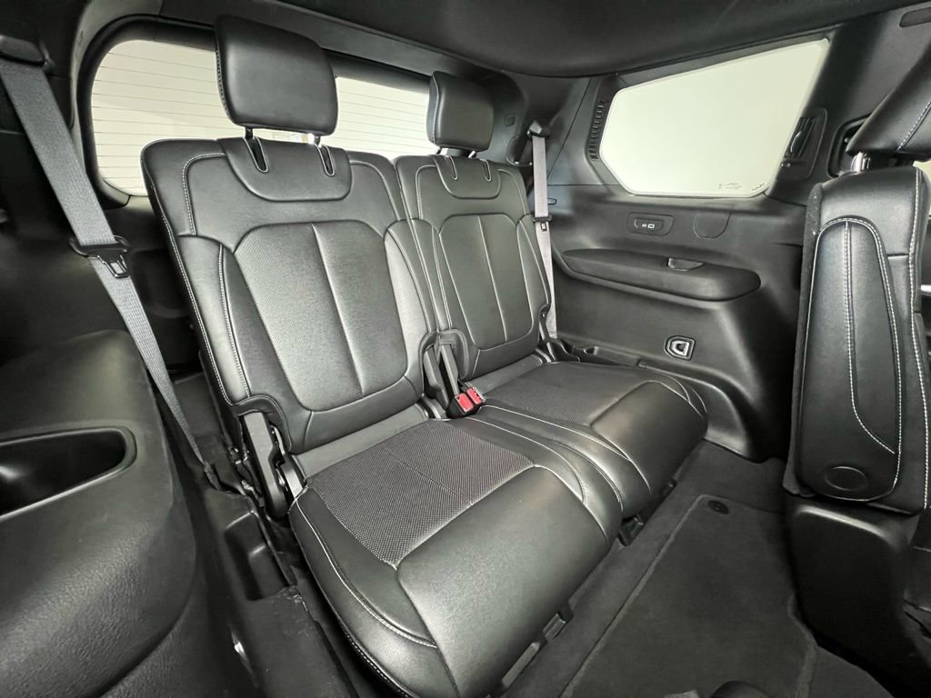 Used 2024 Jeep Grand Cherokee L Limited w/ Luxury Tech Group II AWD/4WD image 9