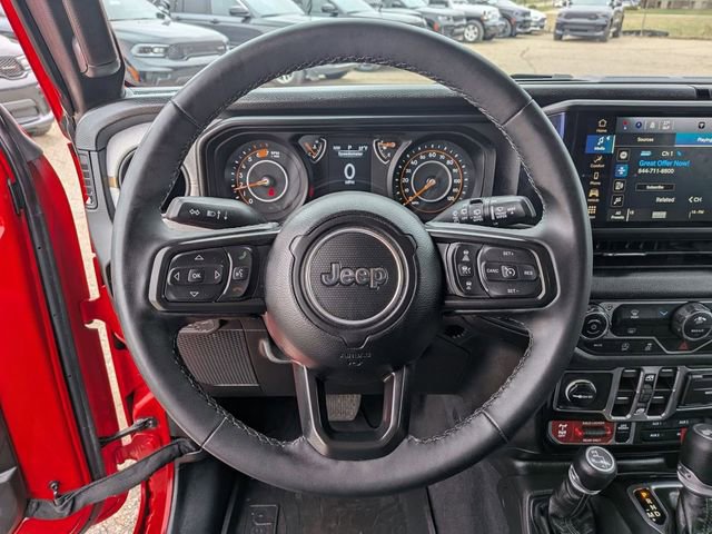 Certified 2025 Jeep Wrangler Willys image 17