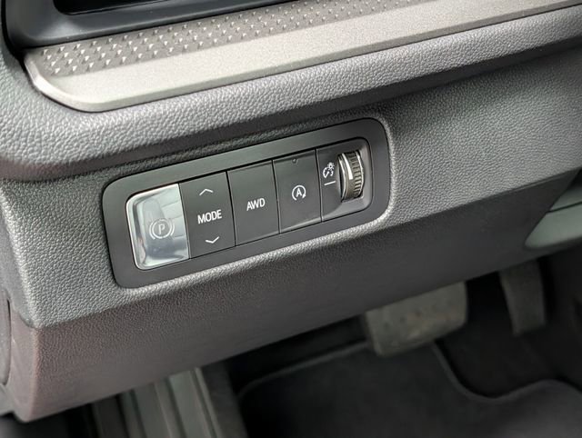 New 2026 Chevrolet Traverse LT AWD/4WD image 18