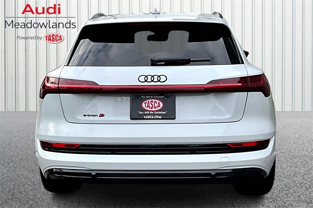 Used 2022 Audi e-tron S Premium Plus w/ 21" Black Optic Package image 5