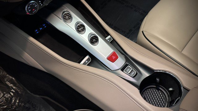 Used 2015 Ferrari California T image 10