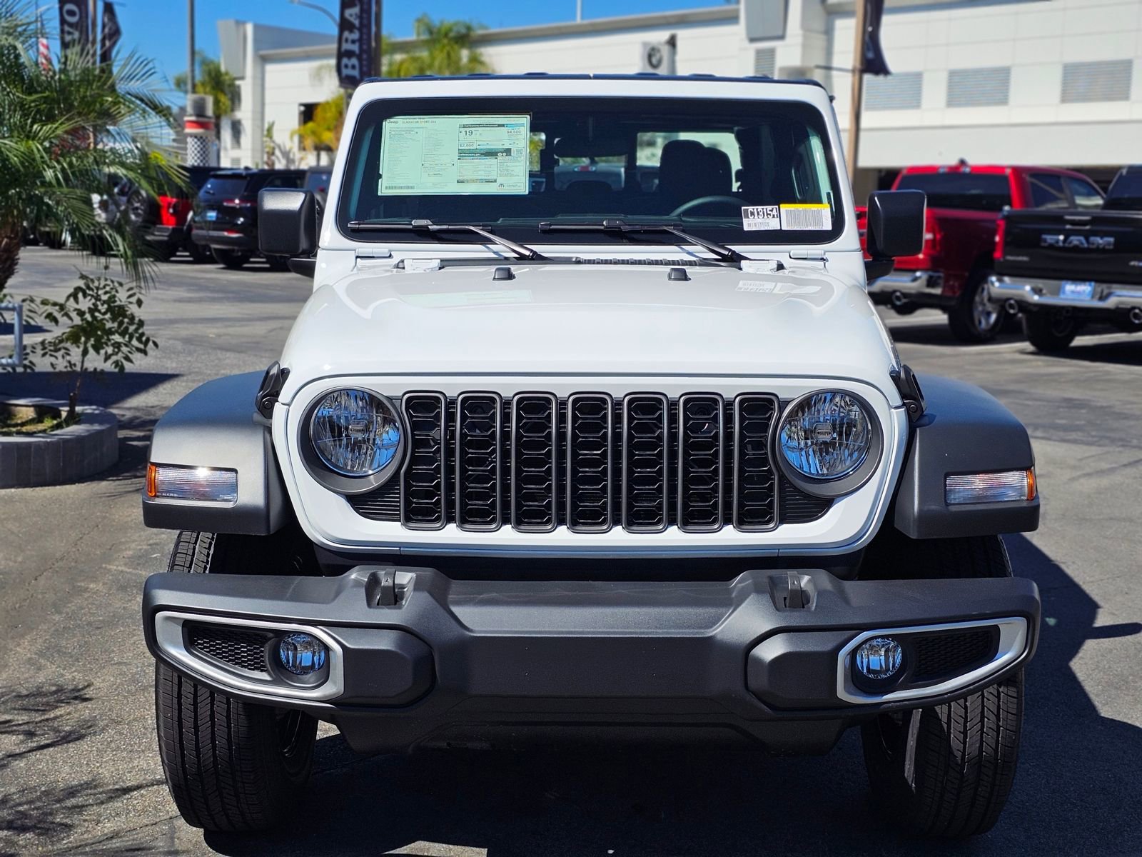 New 2026 Jeep Gladiator Sport AWD/4WD image 2
