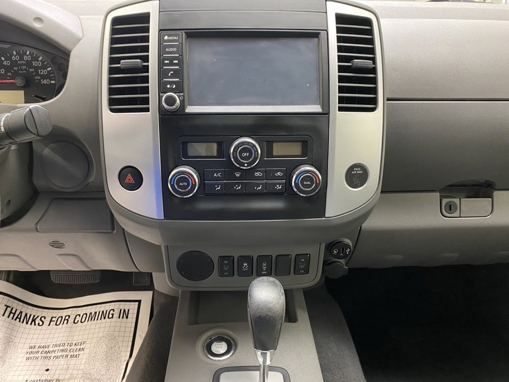 Used 2020 Nissan Frontier SV image 34