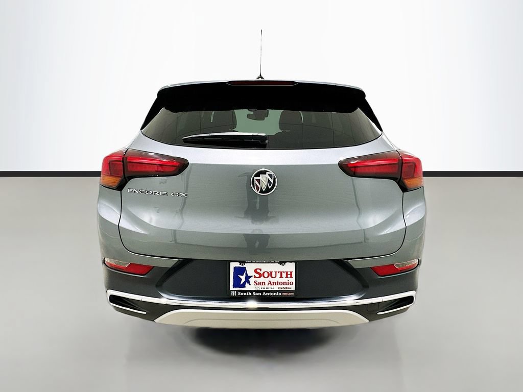 Used 2022 Buick Encore GX Essence FWD image 7