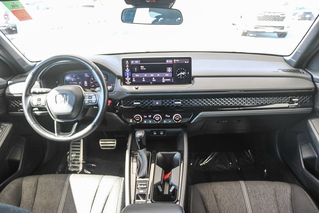 Used 2024 Honda Accord Sport image 13