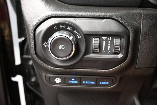 Used 2022 Jeep Wrangler Unlimited Rubicon 4xe w/ Steel Bumper Group AWD/4WD image 32
