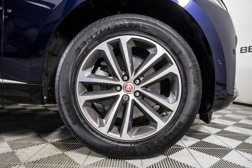 Used 2021 Jaguar F-PACE S image 40