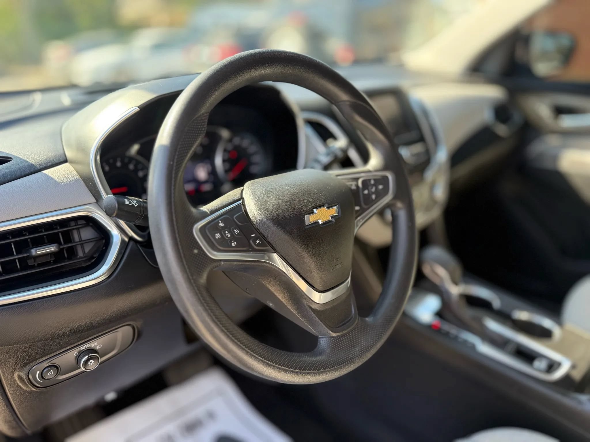 Used 2022 Chevrolet Equinox LS w/ LS Convenience Package FWD image 12