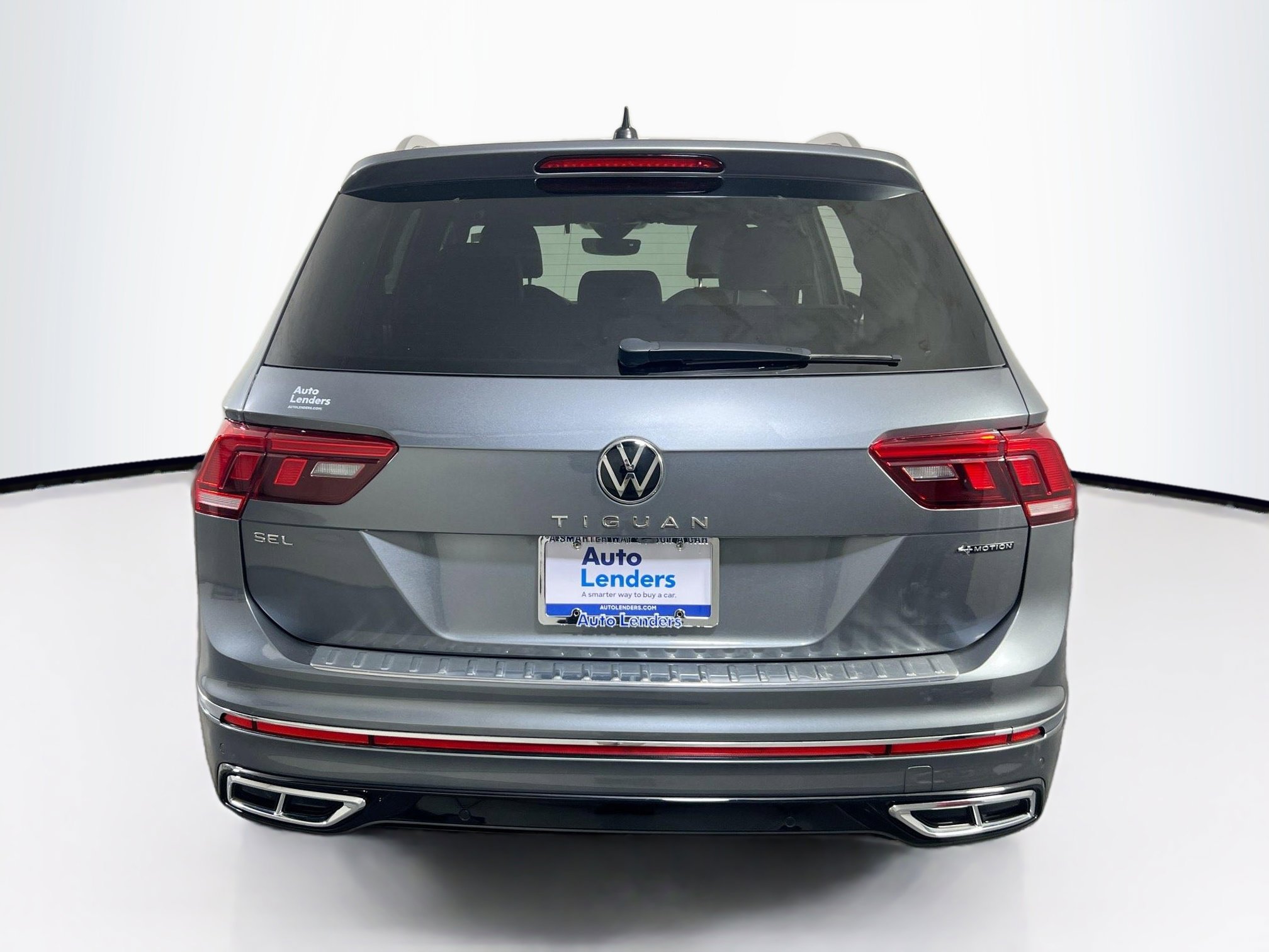 Used 2022 Volkswagen Tiguan SEL R-Line image 6