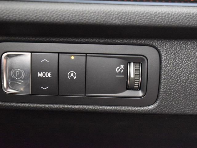 Used 2026 Chevrolet Traverse RS image 23