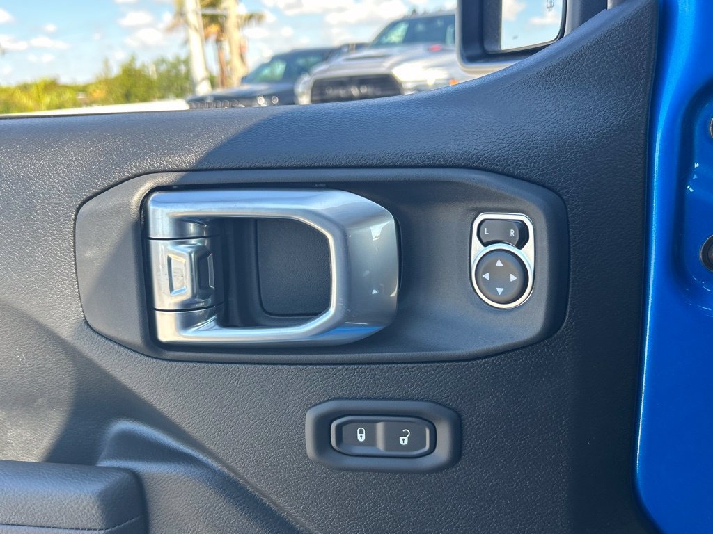 New 2025 Jeep Wrangler Sport AWD/4WD image 27